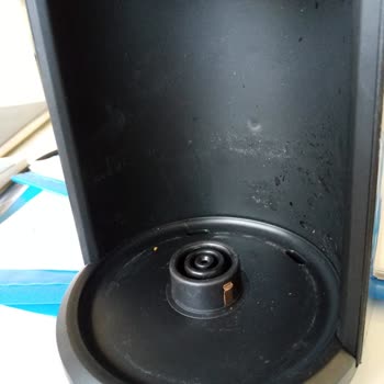 A101 Arızalı Kahve Makinesi: Sürekli Elektrik Problemi Ve Servis Sonrası Paslanma