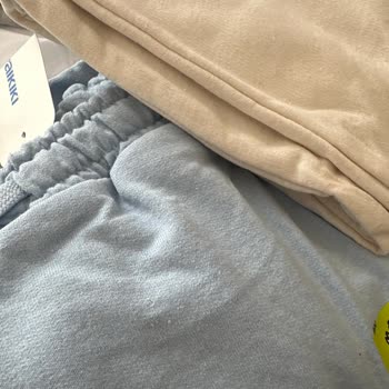 LCW Online Eşofman Altları Sürekli Tüylü Ve Defolu Geliyor