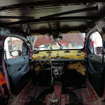 Sıfır Opel Crossland'da Tekrarlayan Elektrik Arızası Ve Servis Mağduriyeti