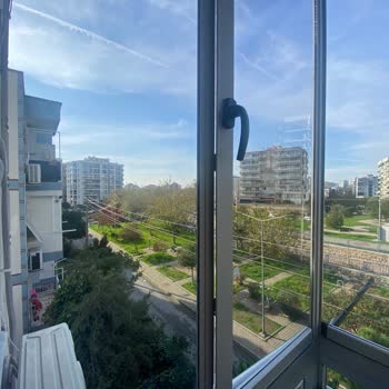 Cam Balkon Montajında Yaşanan Sorunlar Ve İletişim Eksikliği