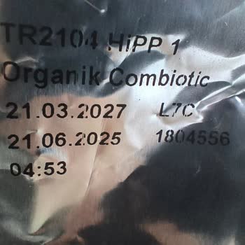 Hipp Aldığım Bebek Mamasının Rengi Farklı Çıktı Firma Dönüş Yapmadı