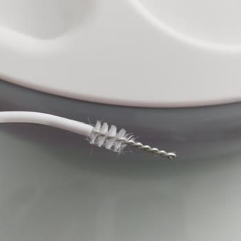 Bebek Sağlığını Tehlikeye Atan Pipet Temizleme Fırçası