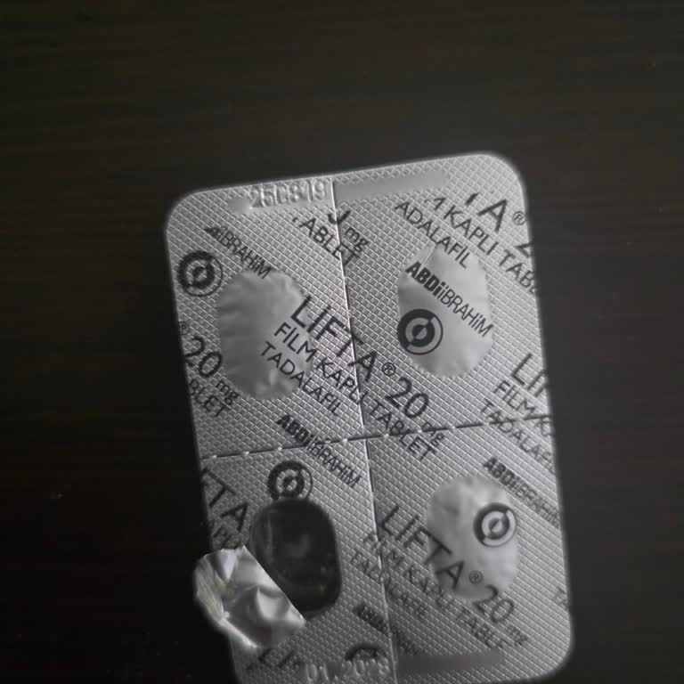 Lifta 20 Mg Kullanımı Sonrası Yaşanan Ciddi Yan Etkiler Ve Bilgilendirme Eksikliği