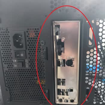 Garanti Kapsamında Onarılan Bilgisayar Eksik Ve Hasarlı Teslim Edildi, Ek Ücret Talep Edildi