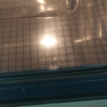 Garanti Kapsamında Fırının Eriyen Parçası İçin Yetersiz Destek Ve Ürün Değişimi Talebi