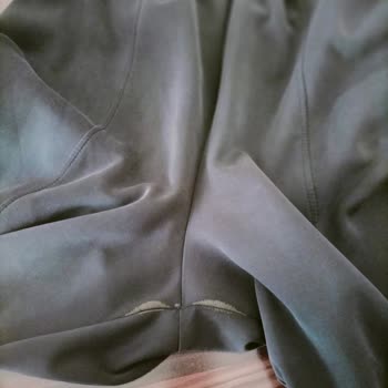 Satın Aldığım Mont Ve Takımda Kısa Sürede Kalite Sorunları Ve İlgisiz Mağaza Yaklaşımı