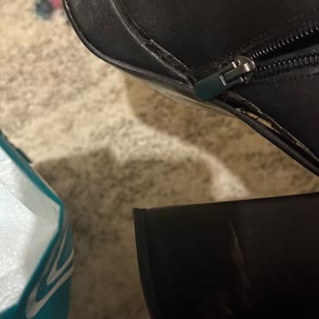 Bambi Ayakkabı Kısa Sürede Ve Çok Az Kullanımda Ayakkabı Hasar Gördü