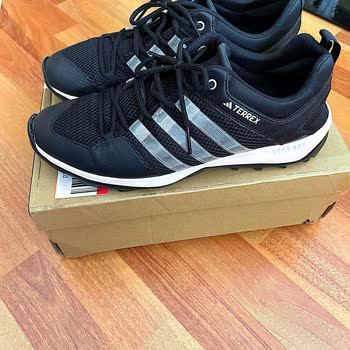 Az Kullanılan Adidas Terrex Ayakkabıda Açılma Ve İade Sürecinde Mağduriyet