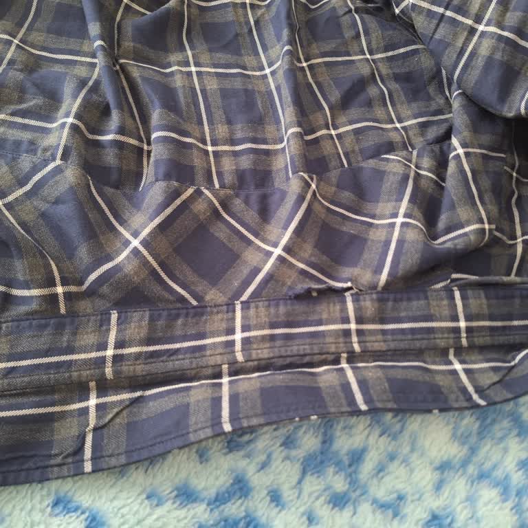 İlk Kez Giyilen Gömlekte Beklenmedik Yırtık ve Karaca Mağazasının Çözüm Sunmaması