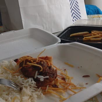 Paket Yemekten Çıkan Böcek Hijyen Skandalı