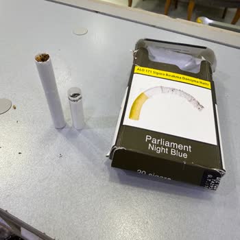 Parliament Night Blue Sigarasında Üretim Hatası Ve Kullanılamaz Ürün