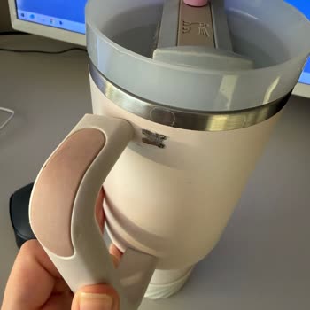 Stanley Termosun Kulp Kısmı Bozuldu, Değişim Talebim Cevapsız Kaldı