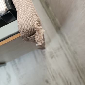 Aldığım Yatak Bazasında Yırtık Çıktı, Değişim Veya İade Talep Ediyorum