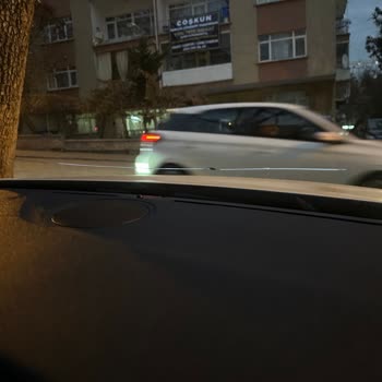 Cam Değişimi Onay Sürecindeki Gecikme Mağduriyet Yaratıyor