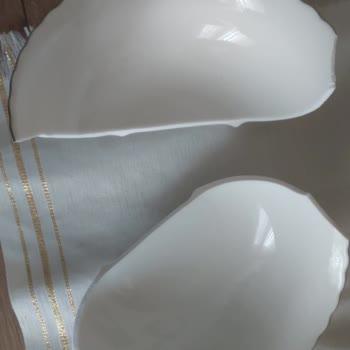 Kütahya Porselen'den Kırılan Parçaya Çözüm Yok: Tek Parça Satışı Yapılmıyor