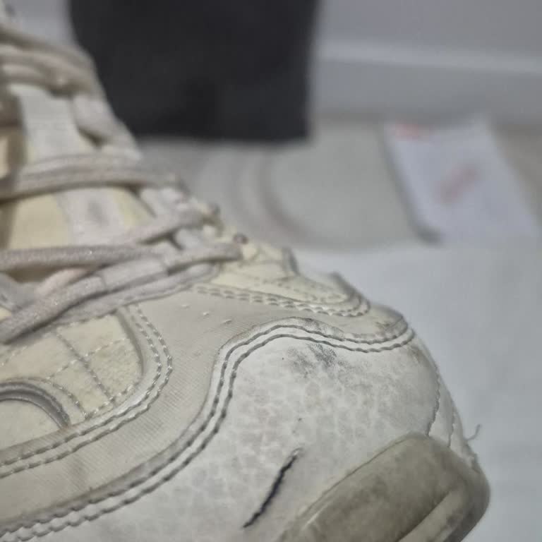 Skechers Ayakkabıda Erken Yırtılma Ve Garanti Desteği Sorunu