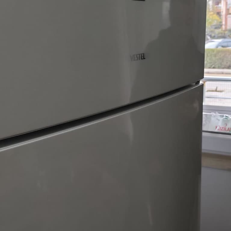 Hasarlı Buzdolabı Teslimatı Ve Mağduriyet