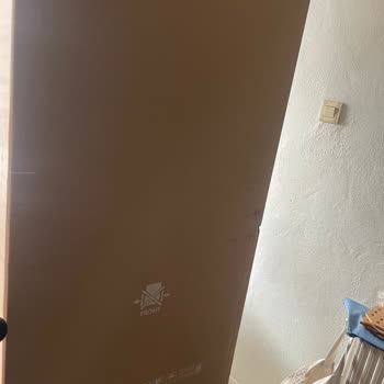 Teslimatta Hasarlı Buzdolabı Ve Yetersiz Müşteri Hizmeti Nedeniyle İade Talebi