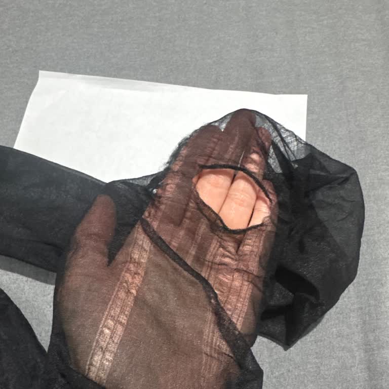 İlk Kullanımda Yırtılan Çorap Hayal Kırıklığı Yaşattı