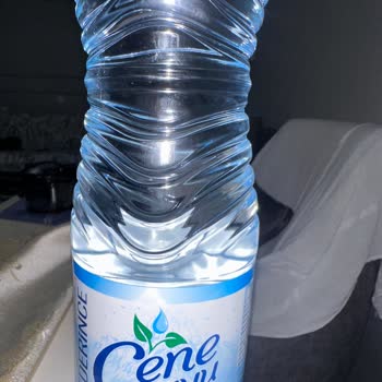 Çene Suyu Şişelerinde Hijyen Sorunu Ve Sağlık Endişesi