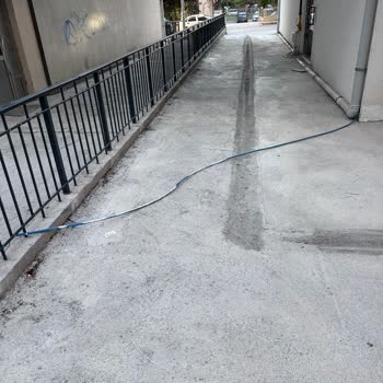 TurkNet Altyapısındaki Özensiz Kurulum Ve Görüntü Kirliliği Sorunu