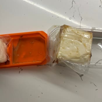 Migros Hemen’den Küflü Ve Bozuk Peynir Teslimatı