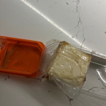 Migros Hemen’den Küflü Ve Bozuk Peynir Teslimatı