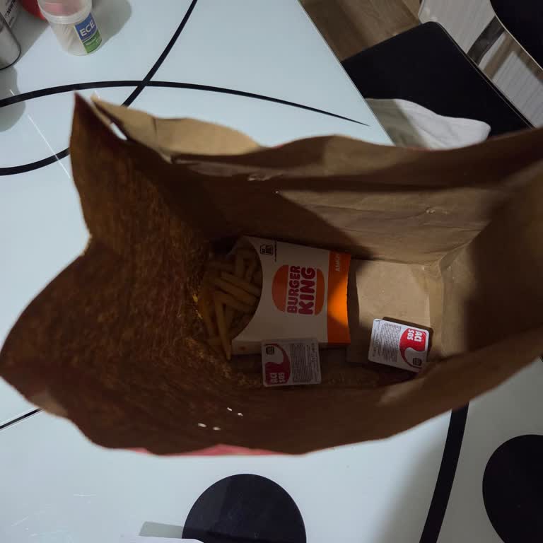 Burger King Bilecik Şubesinde Tekrarlayan Eksik Ürün Sorunu Ve Mağduriyet