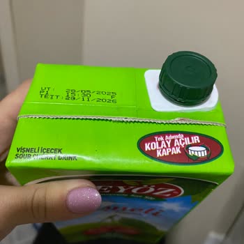 Aldığım Vişne Suyunda Yabancı Maddeler Ve Sağlık Endişesi