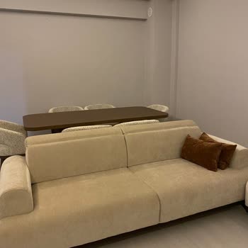 Düğün Öncesi Yanlış Koltuk Rengi Ve Geciken Teslimat Mağduriyeti