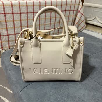 Sıfır Ürün Talebime Rağmen Teşhir Çanta Gönderildi