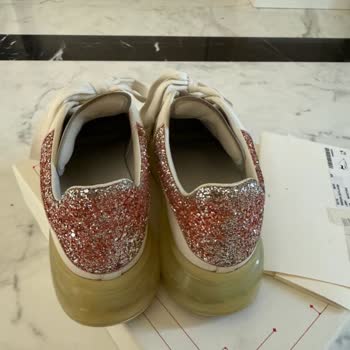 Beymenden Alınan Ayakkabıda Sararma Sorunu Çözülmedi