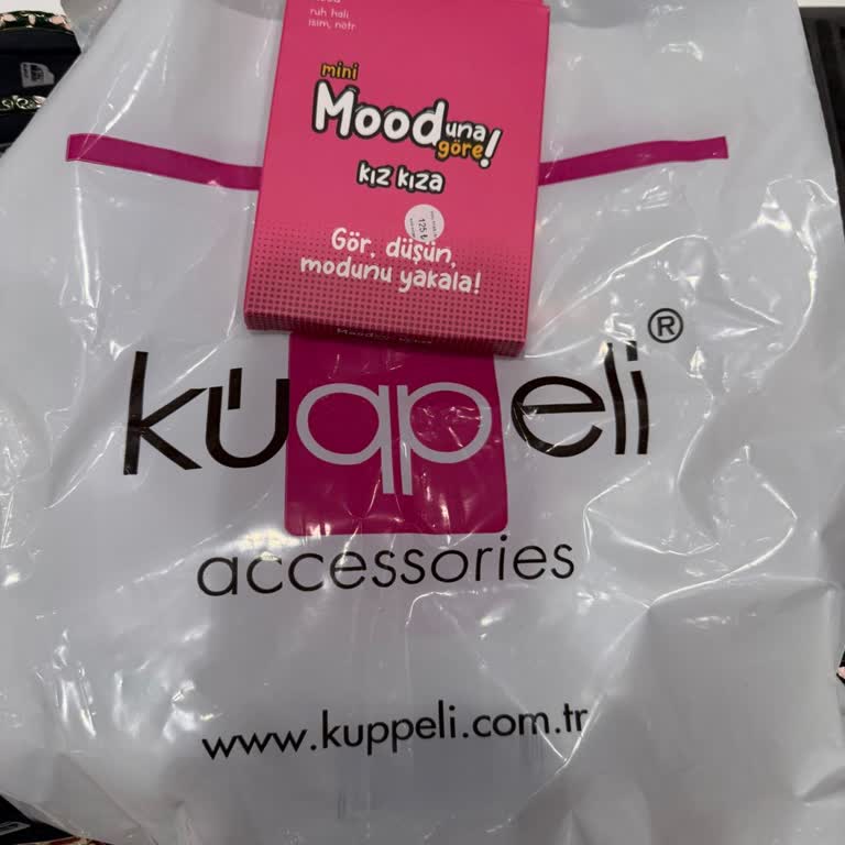 Küfürlü Oyun Kartı Ve Saygısız Personel Nedeniyle Mağduriyet