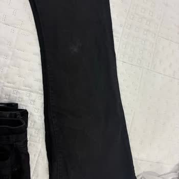 Colin's Pantolonlarda İlk Yıkamada Renk Solması Ve Beyaz Çizgiler