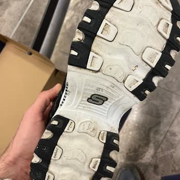 Skechers Ayakkabıda Kısa Sürede Deformasyon Ve Olumsuz İnceleme Sonucu