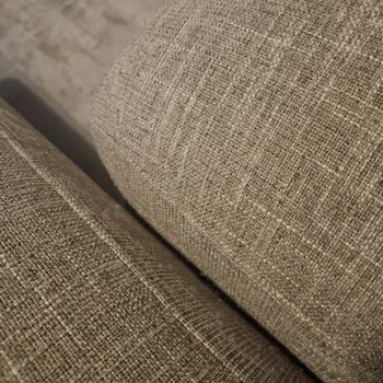 Aldığım Köşe Koltuk Kısa Sürede Yıprandı, Firma Çözüm Sunmuyor