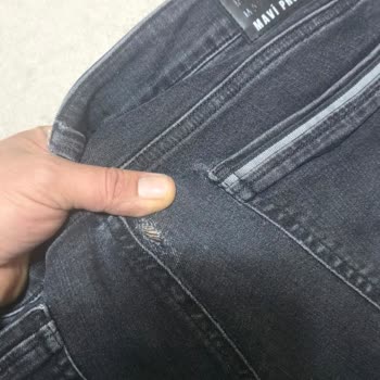 Mavi'den Alınan Pantolonda Kısa Sürede Yırtılma Ve Olumsuz İnceleme Sonucu