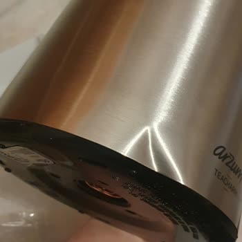 Hasarlı Çay Makinesi Ve Güven Sarsıcı Deneyim