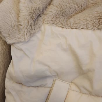 Kaliteli Diye Aldığım Mont Kullanılmaz Hale Geldi, Sorumluluk Kabul Edilmedi!