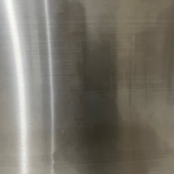 Bosch Garanti Süresinde Buzdolabında Boya ve Renk Sorunu Mağduriyeti