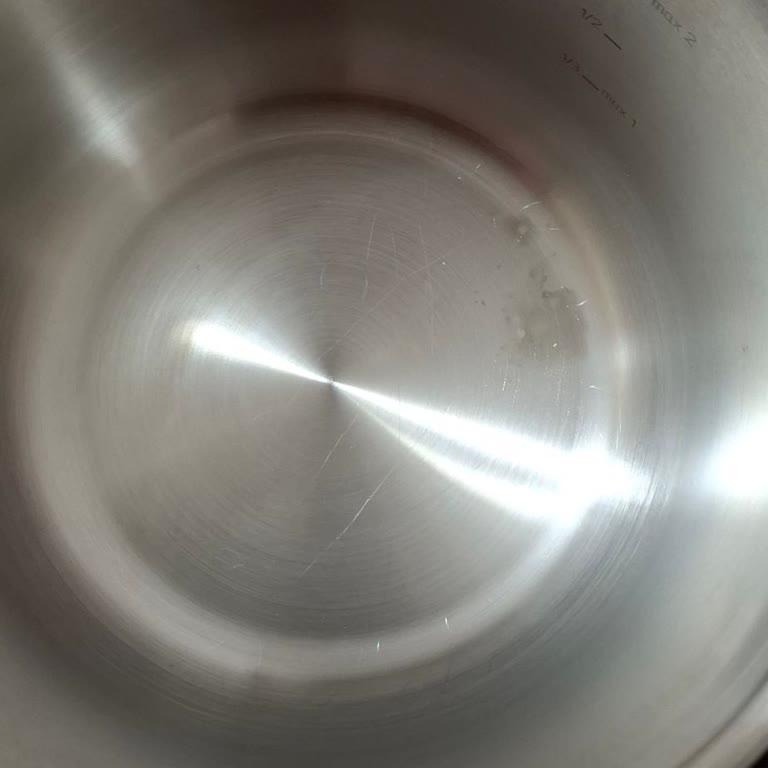 Yeni Alınan Tefal Düdüklü Tencerede İlk Kullanımda Kararma Sorunu