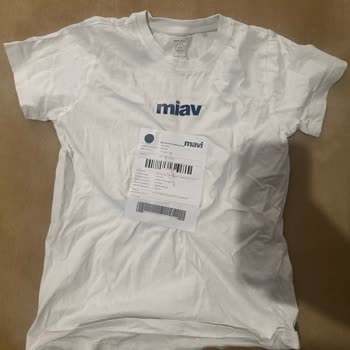 Mavi Mağazasından Alınan Ürünlerde Renk Atma Ve Çekme Mağduriyeti