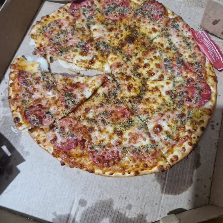 Bozuk Kokulu Sucuklu Pizza Ve İade Talebim Cevapsız Kaldı