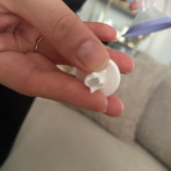 Lansinoh Eksik Parça Nedeniyle Kullanılamayan Göğüs Pompası Ve Yetersiz Çözüm