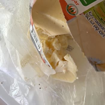 Hem Ürün Hem Hizmette Hayal Kırıklığı: Kaşar Peynirinde Sorun Ve İlgisiz Personel