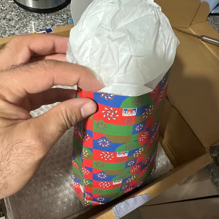 Ekstra Ücret Ödenen Hediye Paketi Özensiz Gönderildi, Hayal Kırıklığı Yaşadım