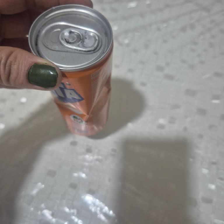 Fanta 6’lı Paket İçindeki Bir Kutu Tamamen Boş Çıktı