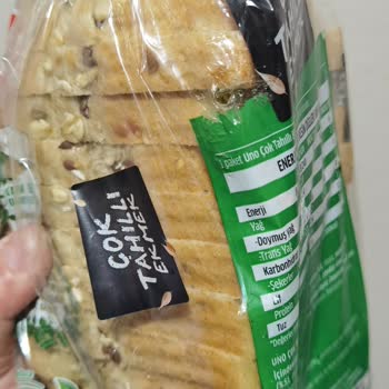 A101'den Aldığım UNO Ekmekte Hijyen Sorunu Ve Eksik Dilimler!