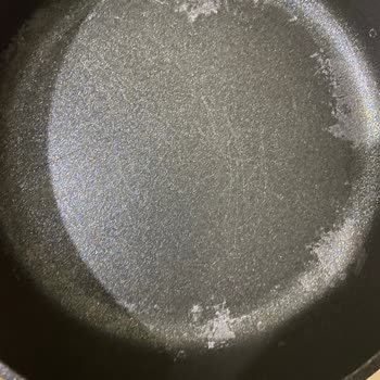 Ek