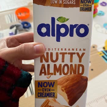 Alpro Süt Son Kullanma Tarihi Geçmemiş Üründe Küf Ve Kötü Görüntü